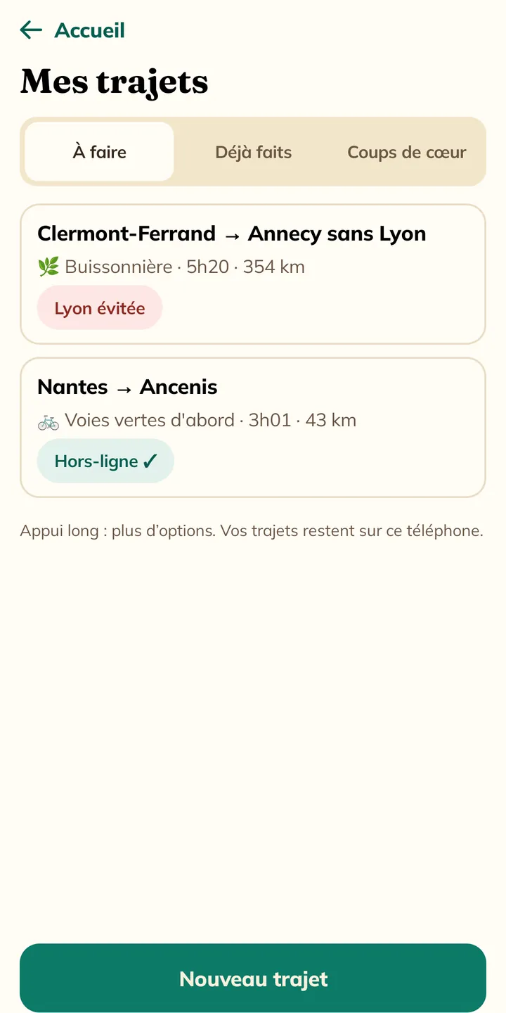 Capture de l'application : Mes trajets : deux trajets gardés sur le téléphone